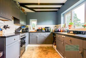 Photo 27- click for photo gallery